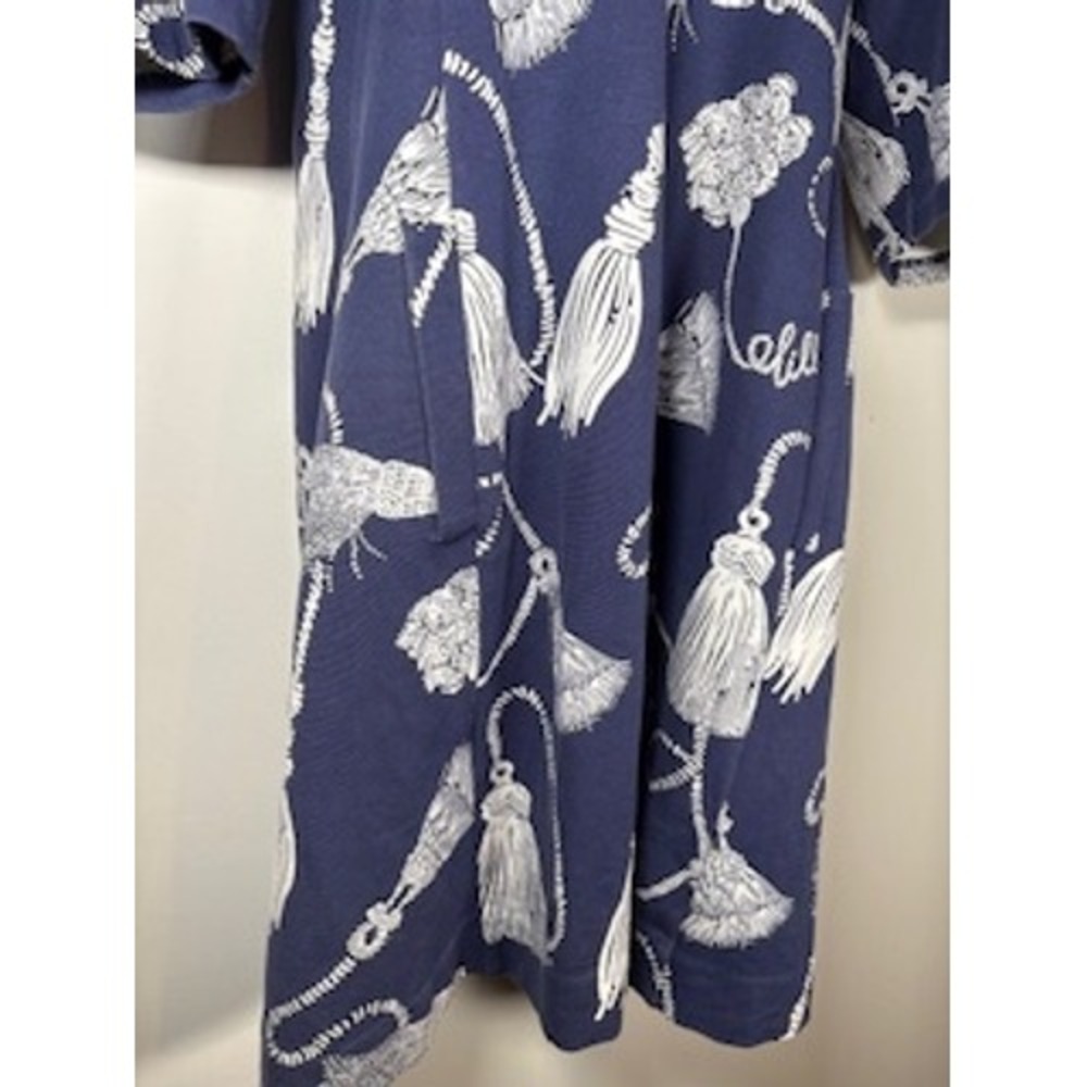 Lilly Pulitzer Size Large Shift Dress Navy Blue Tassel Print Knit V-Neck Classic - Picture 3 of 8